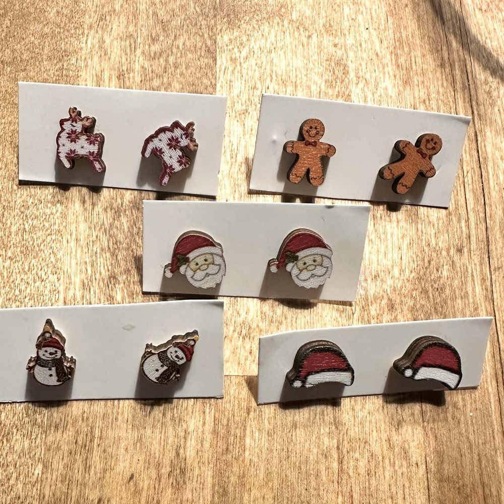 Christmas Earring Studs, wooden, set of 6.
